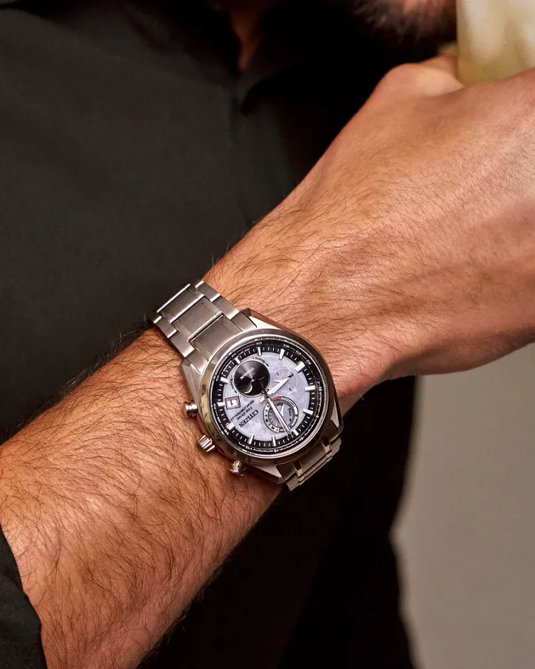 『HAMI 10K WATCH』 Tsuki-yomi A-T Gray Dial Super Titanium Bracelet BY1010-57H